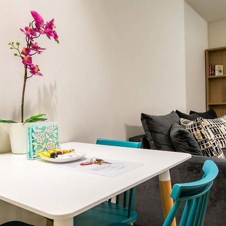 Toni'S Studio Syntagma, 1 Min From Metro Station Atena Exterior foto